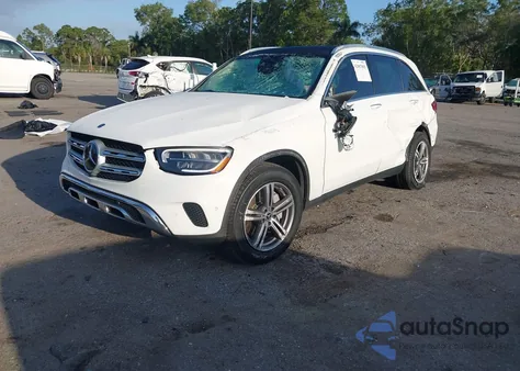 2022 Mercedes-Benz Glc 300 Suv z USA, uszkodzony, nr VIN W1N0G8DB3NV336380